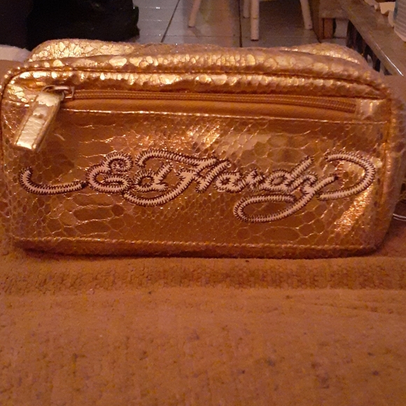 Ed Hardy Make up bag - Picture 4 of 12